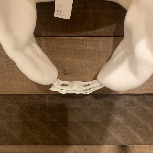 Fabletics Women's Quilted Aviator Hat in Egret White - Picture 10 of 12